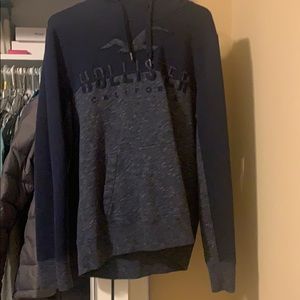 Men’s Hollister Navy Sweatshirt